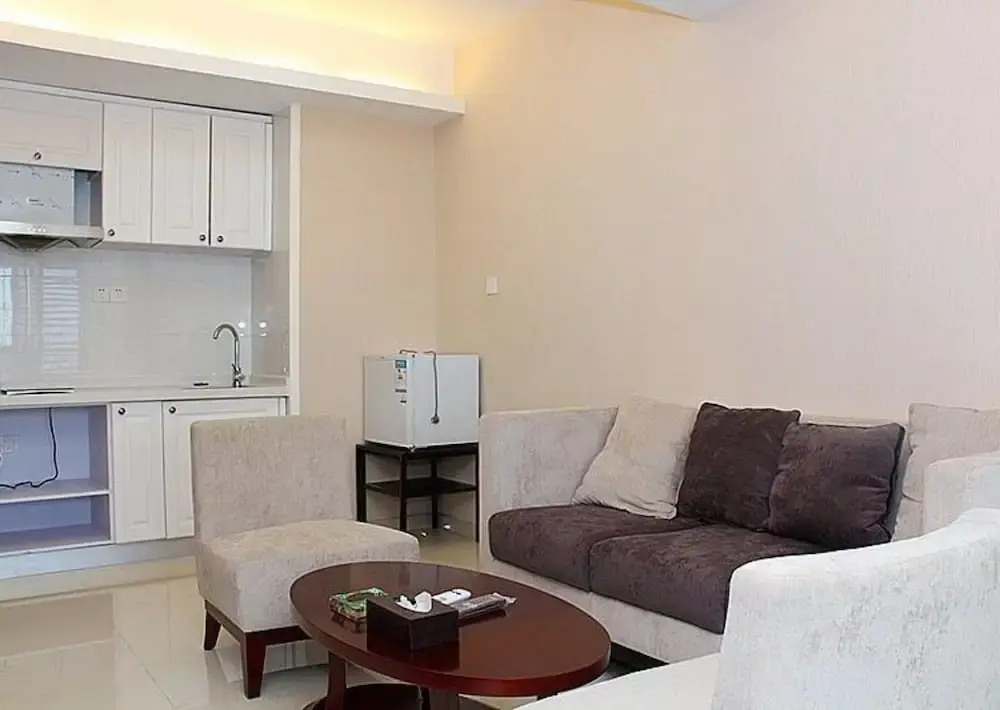 Aohua International Apartment Hotel