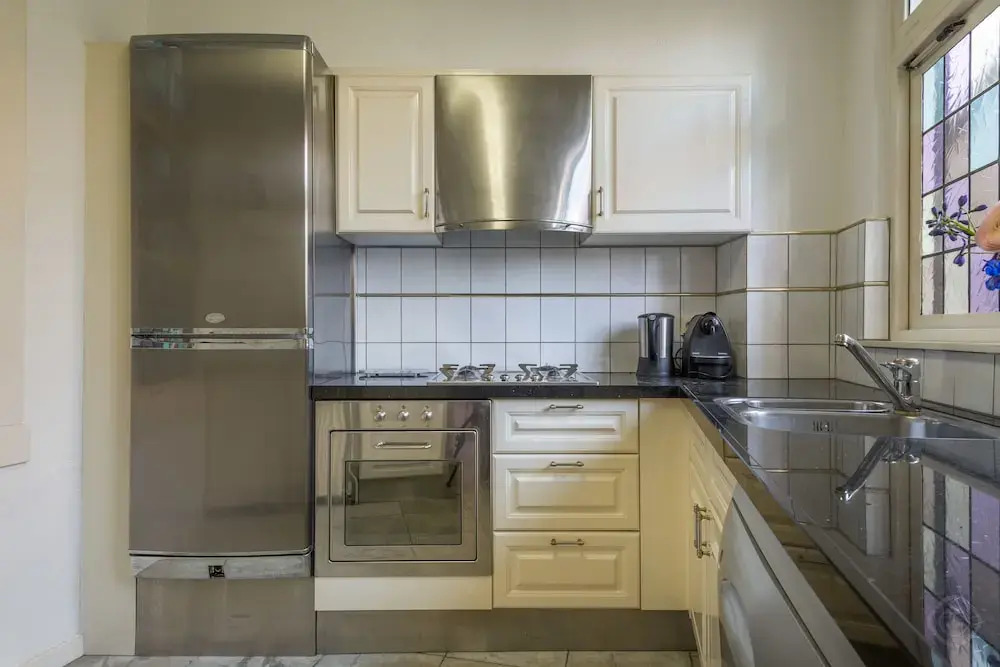 Brouwers Canal apartment