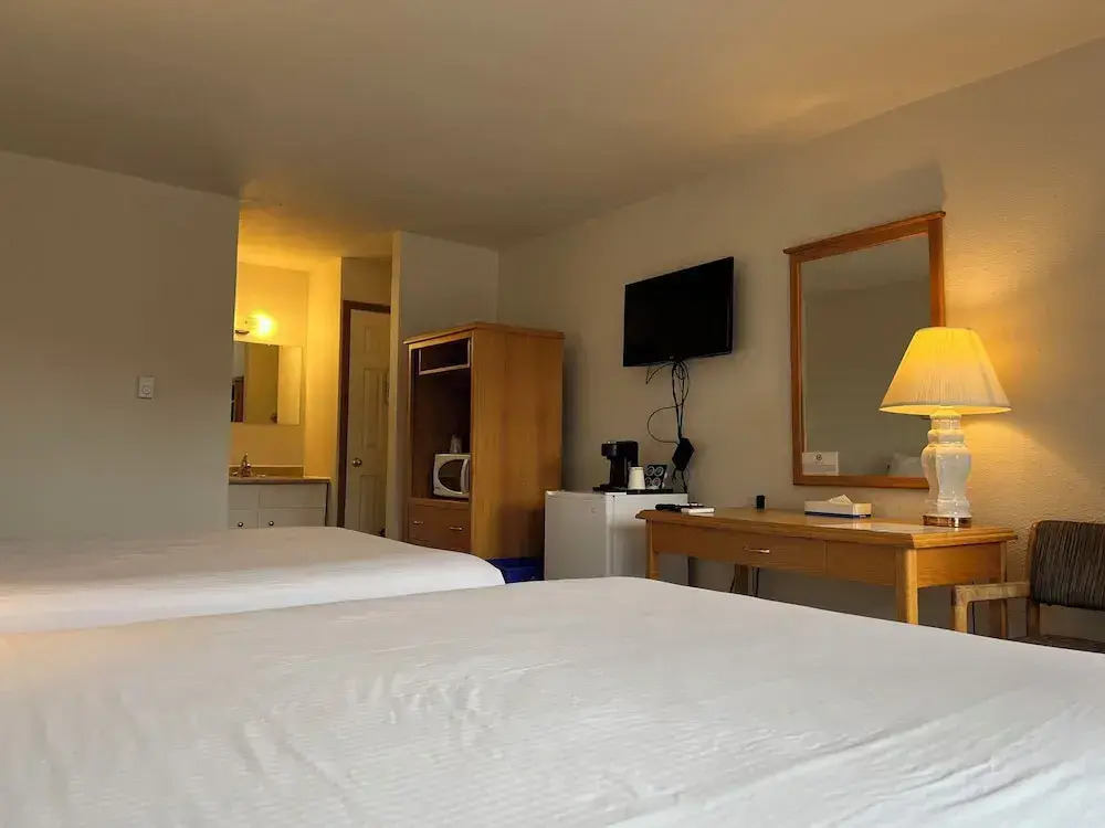 Chalet Inn