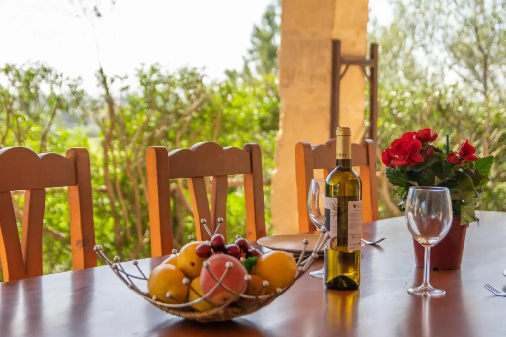 CAN GREVER - Charming country house with private pool. Ideal for couples. Free WIFI.