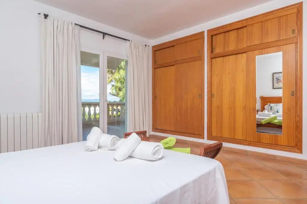 Nice Home In Sa Torre With House A Mountain View