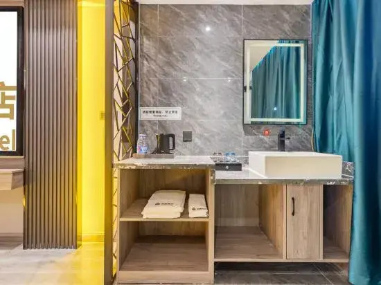 Huahui Business Apartment