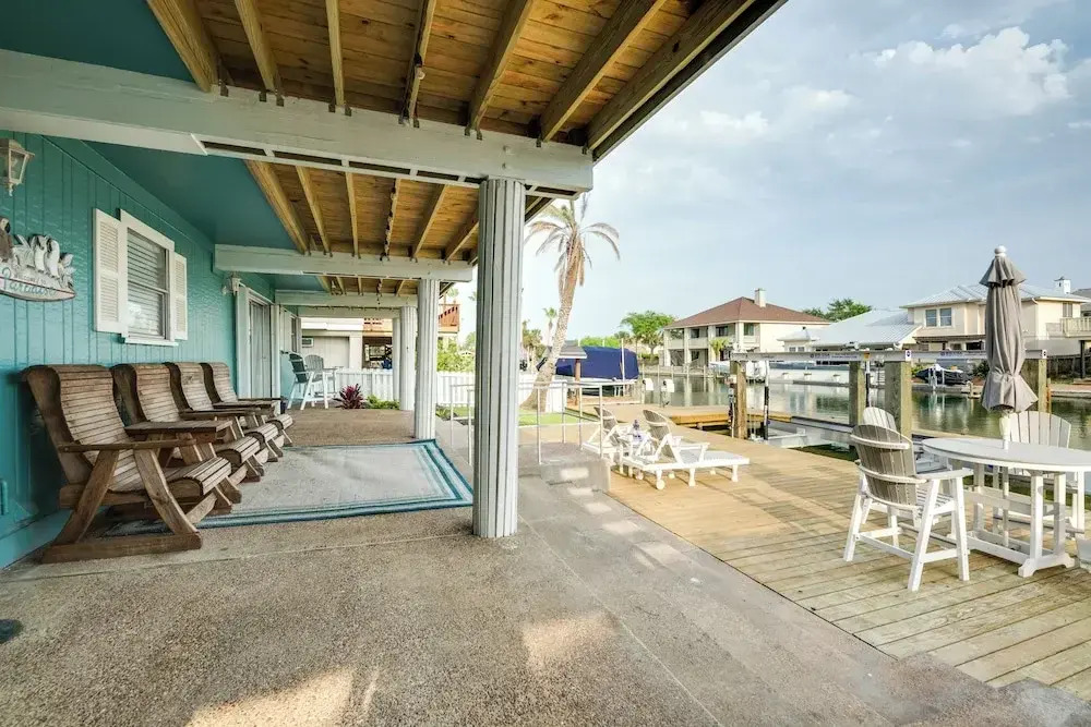 Private Dock: Charming & Spacious Rockport Abode!