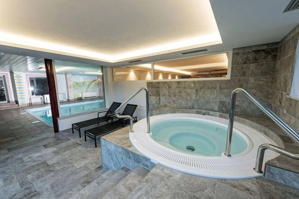 Hotel Alpenland