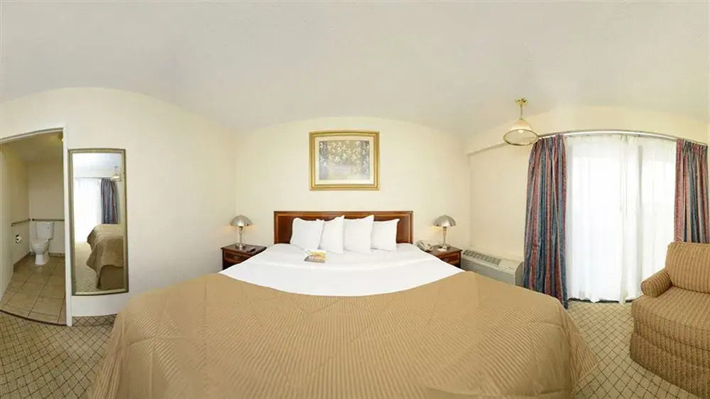 Quality Inn & Suites Near Fort Sam Houston