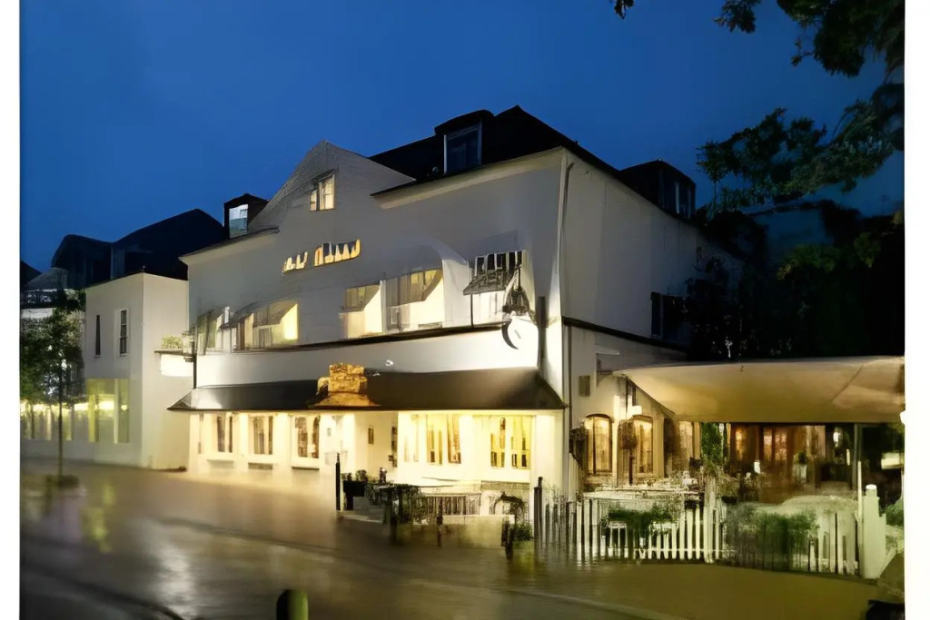 Tides Boutique Hotel - by Romantik