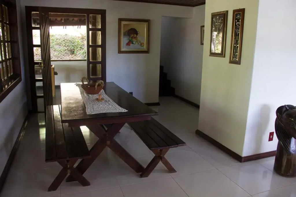 Casa privativa 5 suítes