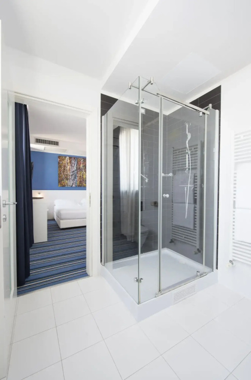 Neo Hotel