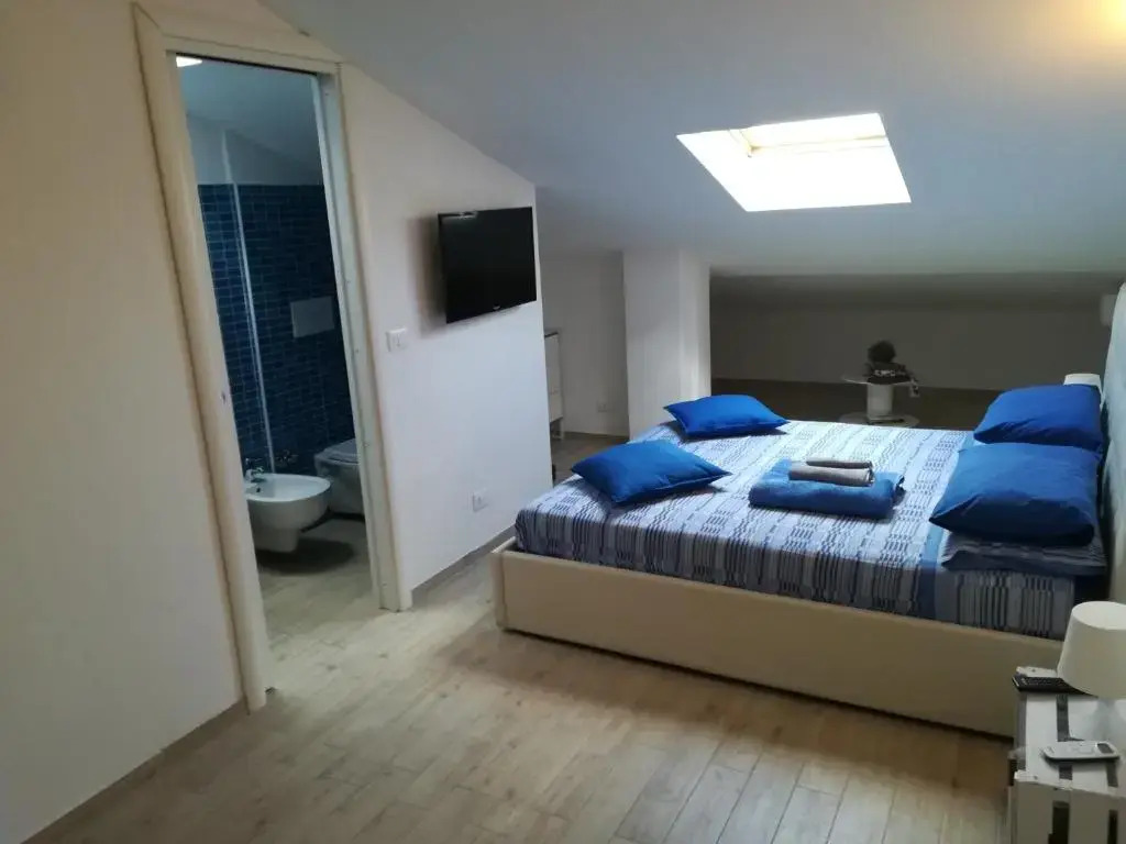 Mini Attic Design