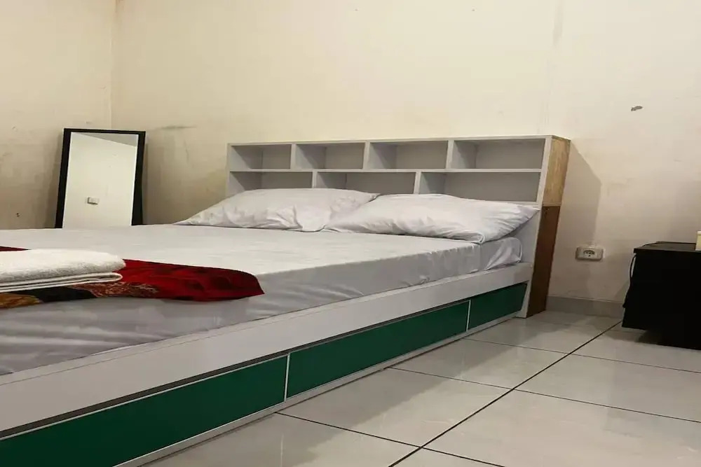 Hotel O Flamboyan Harapan Indah