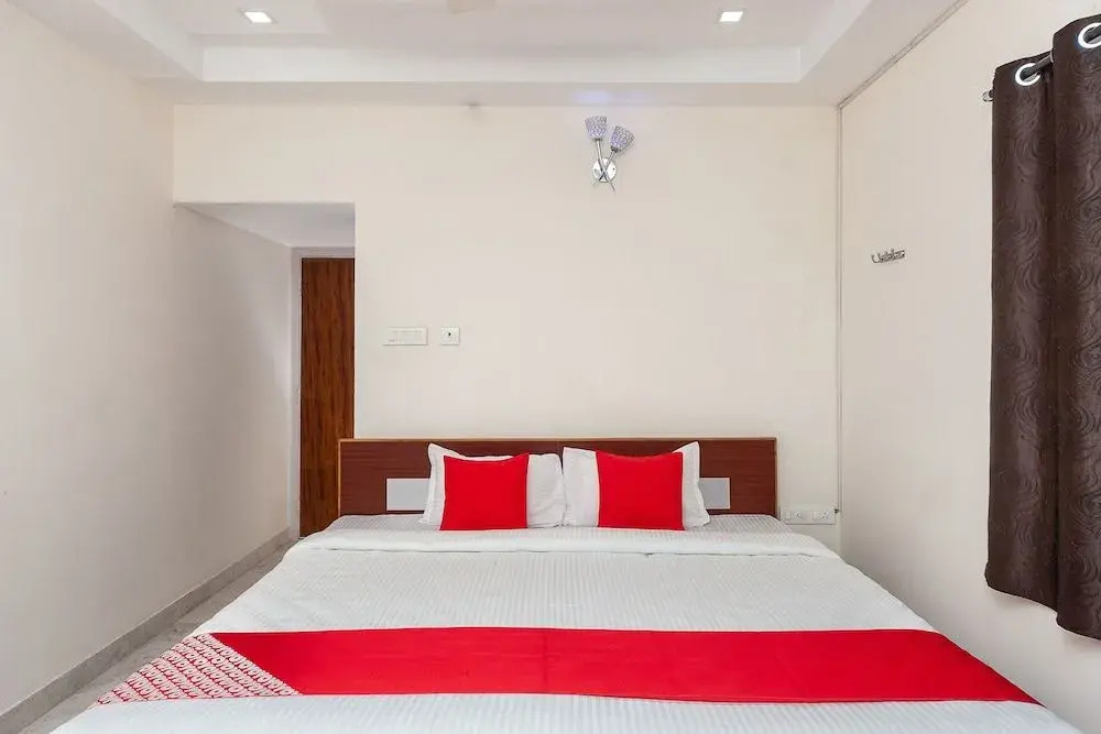 Hotel O Le Mint OMR