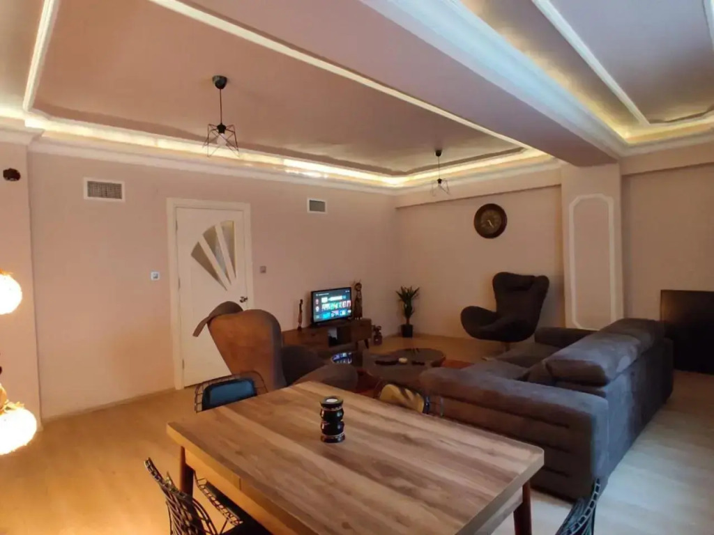 Cozy 1+1 and garden, in center of Kadıköy-İstanbul