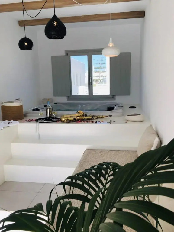 Quartano Luxury Cycladic Residence, Adults Only