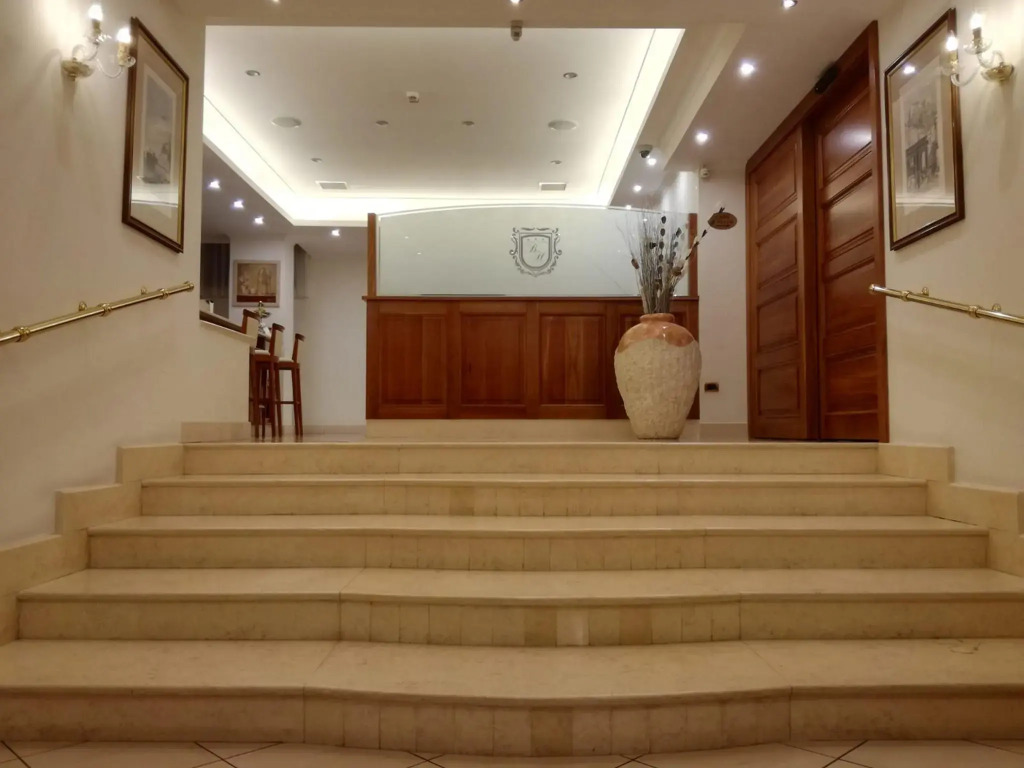 Buono Hotel