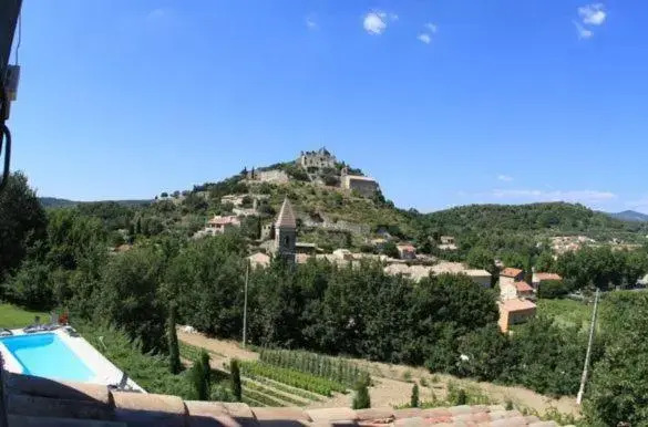 Les Cabanes en Provence