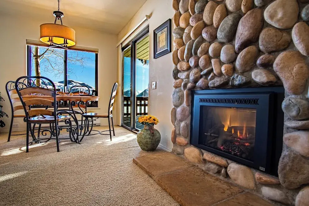 Sv137 - Walk to Lifts & Town - Hot Tub & Pool
