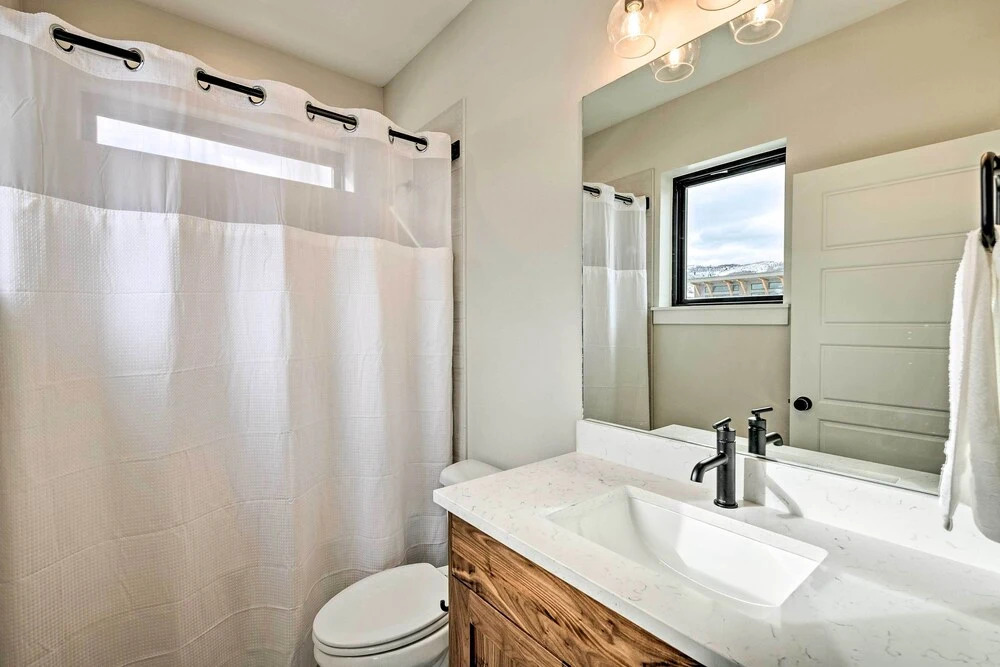 Newly-built Lakeside Gem w/ Community Perks!