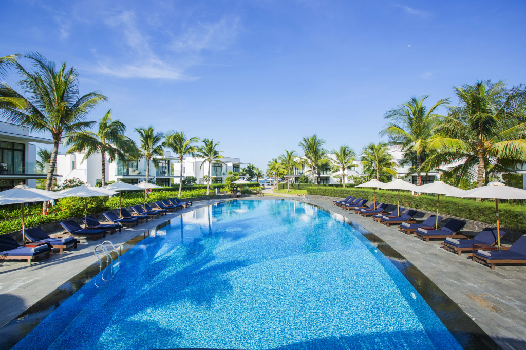 Melia Danang Beach Resort