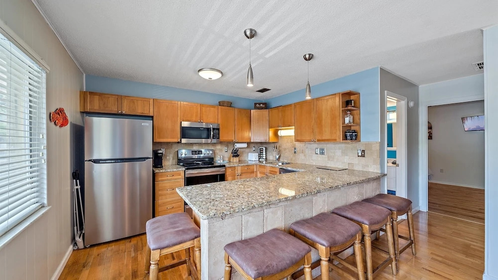 Siesta Sea Gem 2 Bedroom Condo by RedAwning
