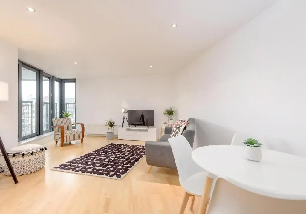 The Sandport Way Residence