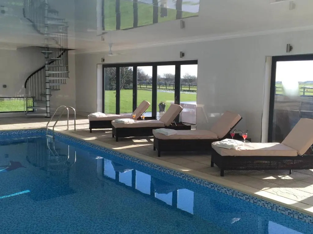 Woodhouse Farm Lodge