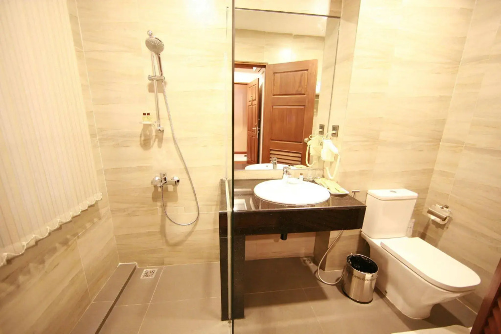 Hotel M