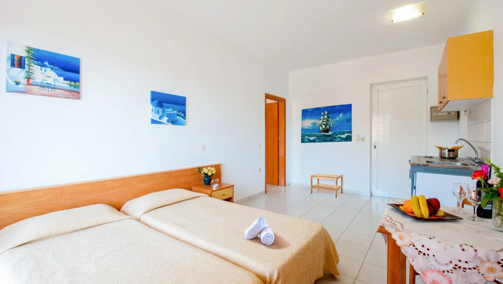 Johnhara Studios & Apartments