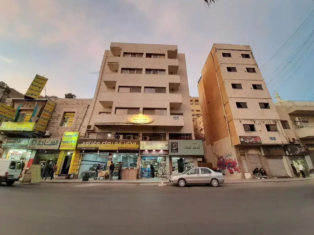 Layaali Amman Hotel