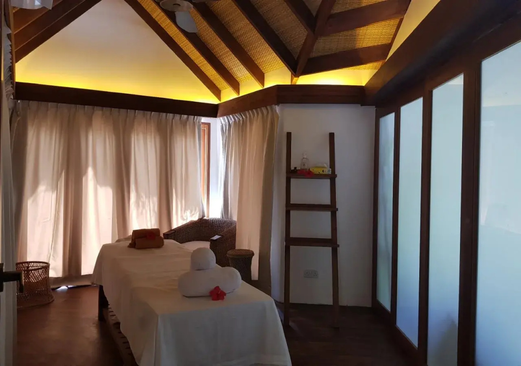 Makunudu Island- An Intimate Hideaway