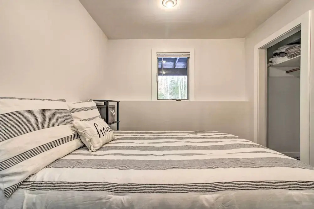 Cozy Killington Retreat ~ 5 Mi to Ski Resort
