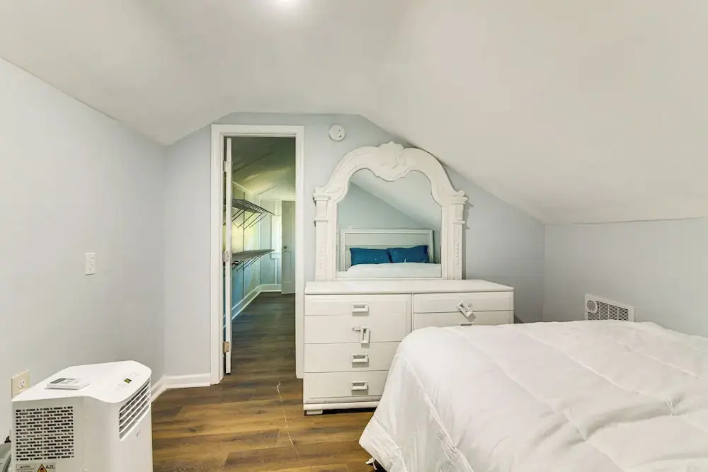Midtown Home Near BBQ & Overton Park!