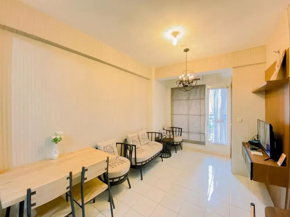 Well Furnished and Comfy 3BR Podomoro Golf View Apartment