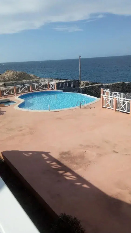 Paradise Place Grande King apartment