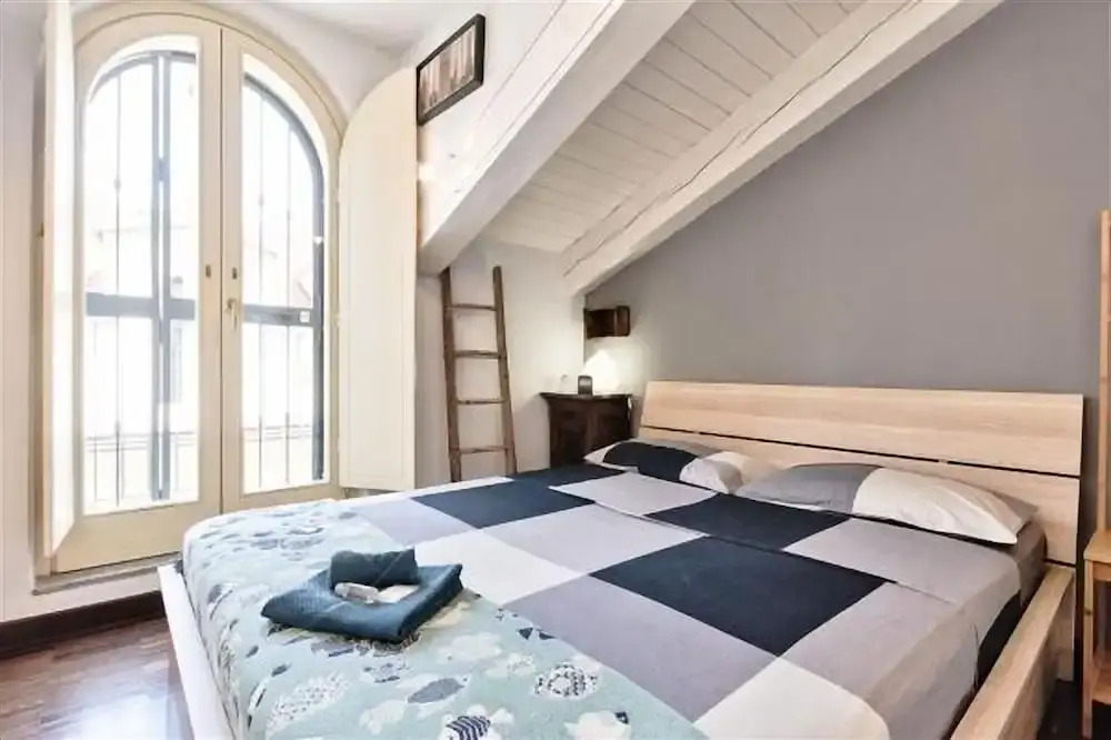 Torino Savoia Wooden Duplex Apt