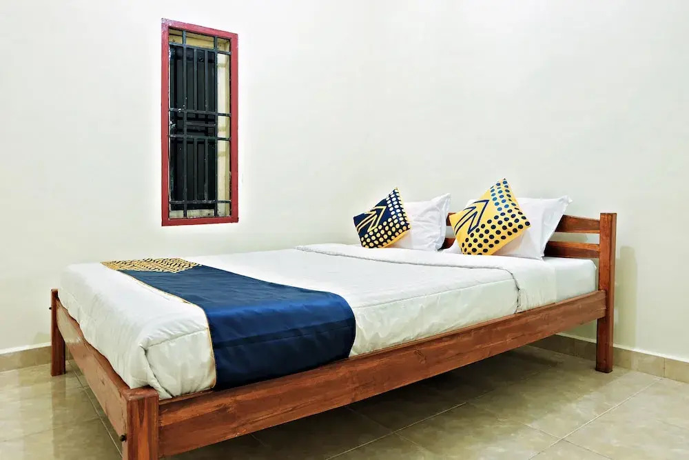 SPOT ON 2742 R5 Homestay