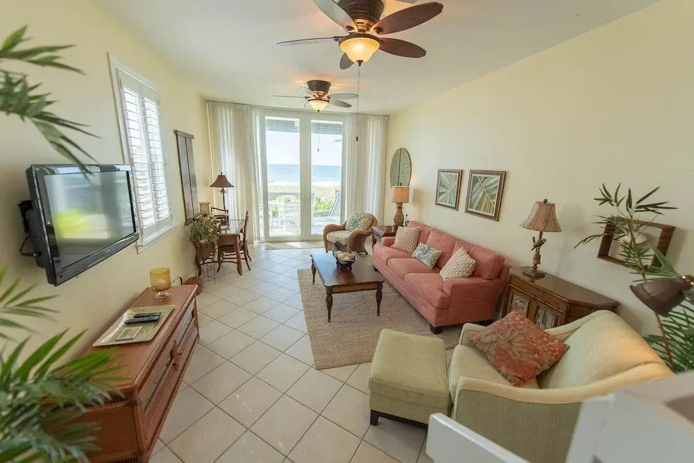 Hidden Cove 1 Apartment 2