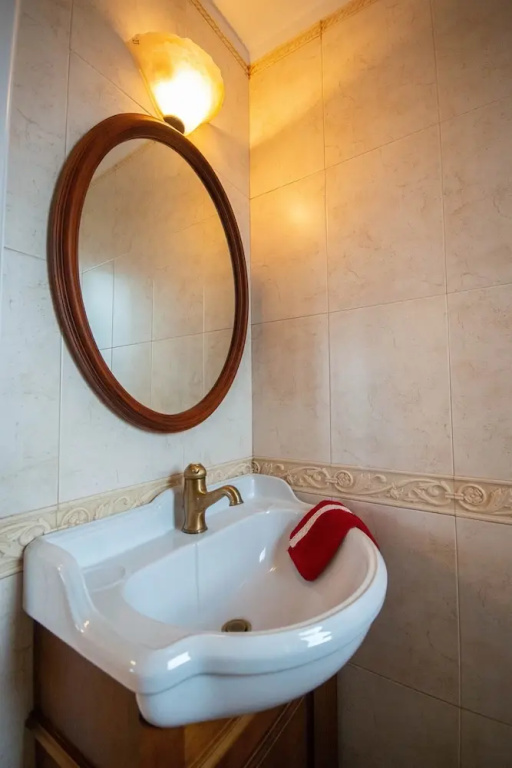 Daphne's Elegant Apartment With an Amazing sea View of the Aegean Sea!