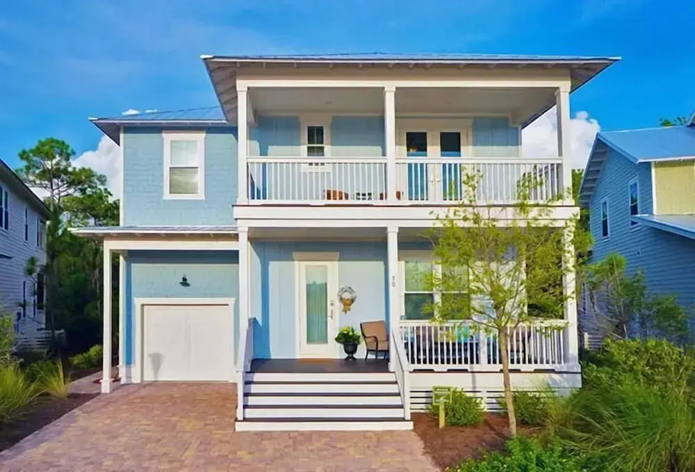 WHITE SAND REUNION 5 Bedroom Holiday Home by Five Star Properties