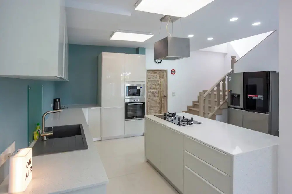 Cozy Stay 3BR Villa Near Beach V285