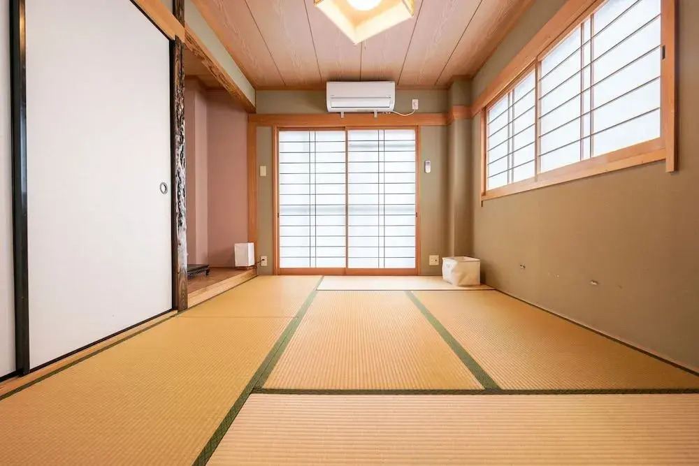 YUYU House - Kohama Mei