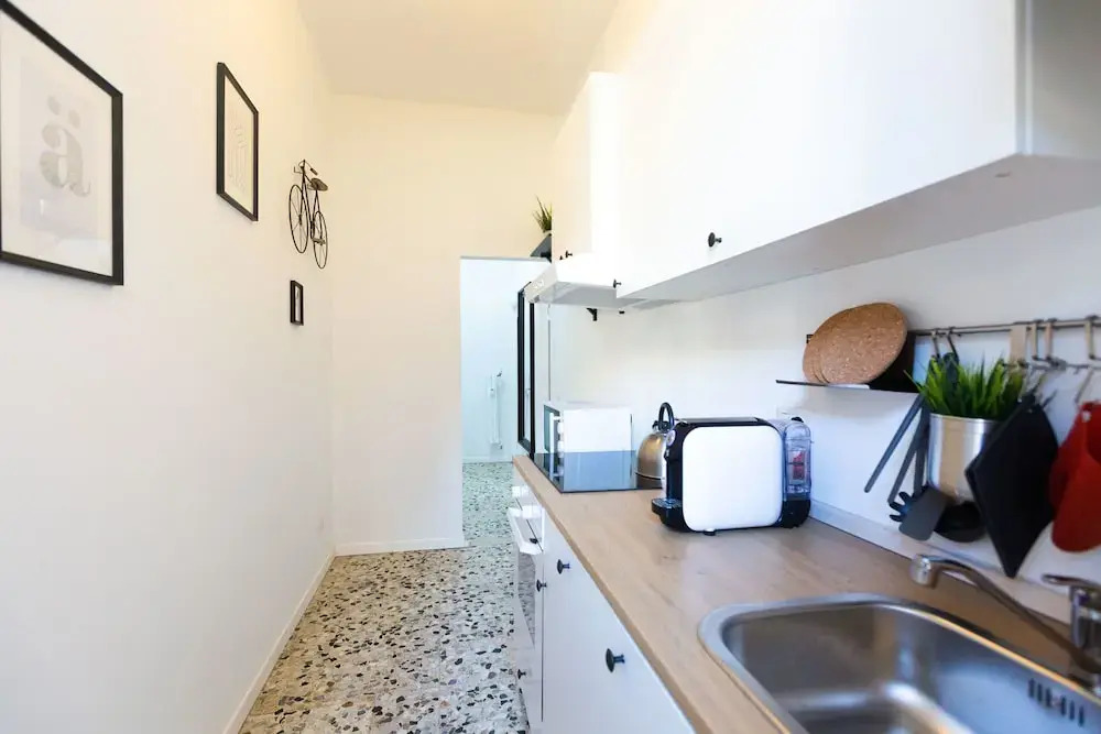 Home Hotel -  Anacreonte 7