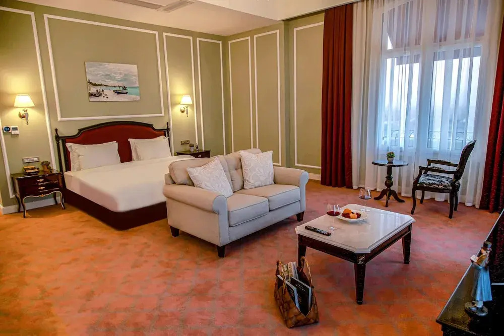 ANIM Boutique Hotel