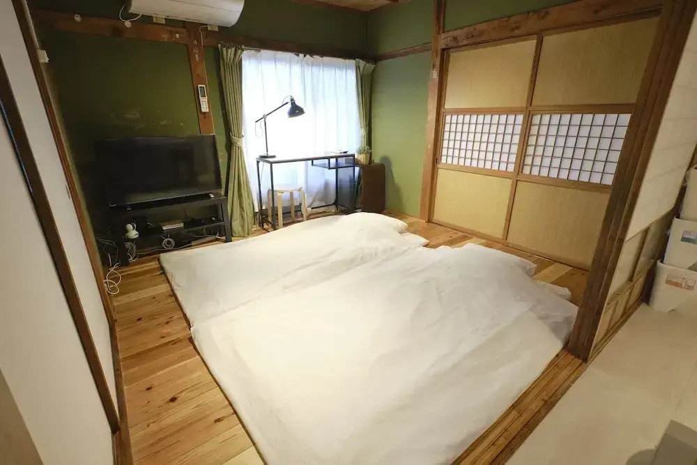Vacation rentals -kou-