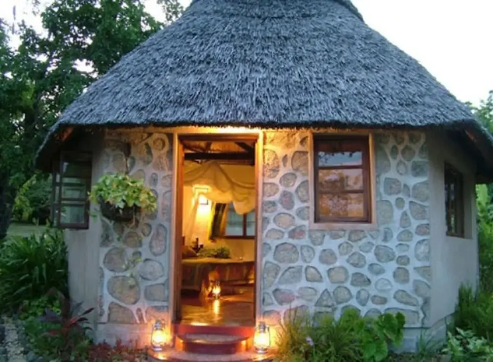 Makuzi Beach Lodge