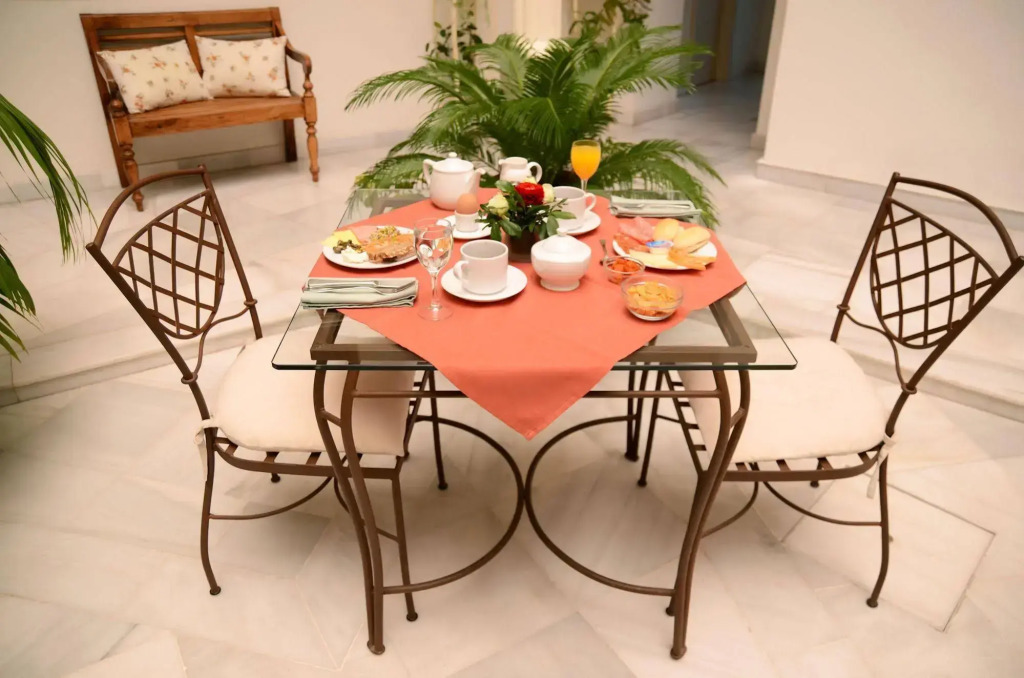 Hotel YIT Casa Grande