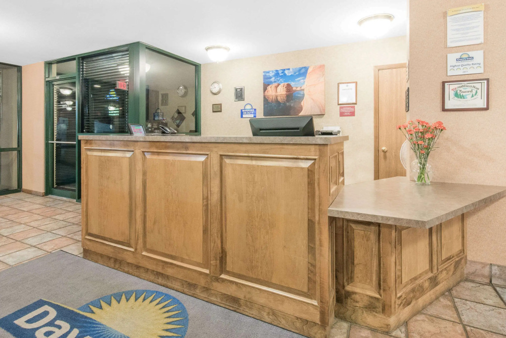 Days Inn by Wyndham West Rapid City