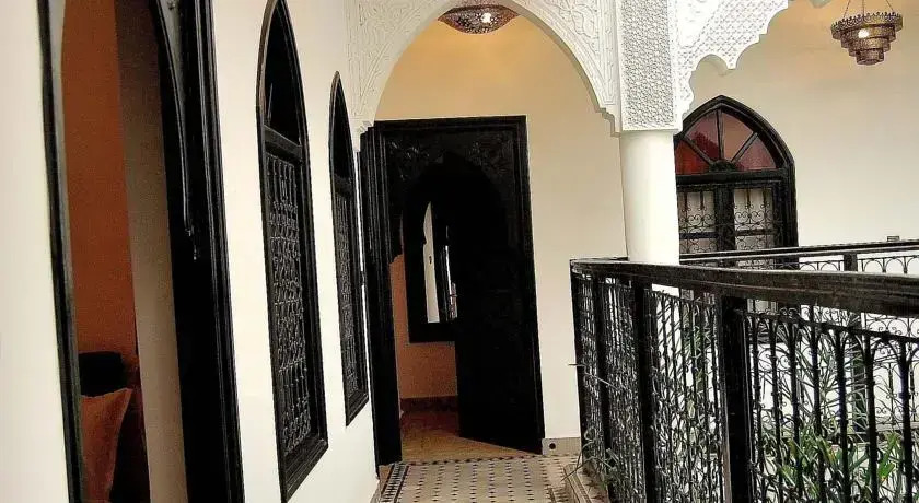 Riad Secret De Medina