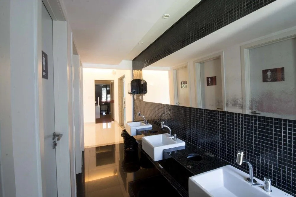Reserve Hotel