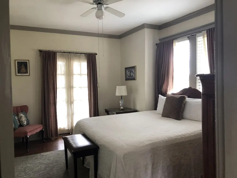 Memphis Belvedere Suites Studio