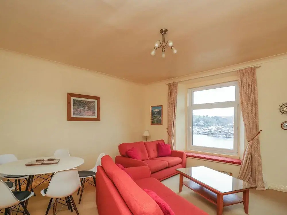 Flat 2 Beechcroft